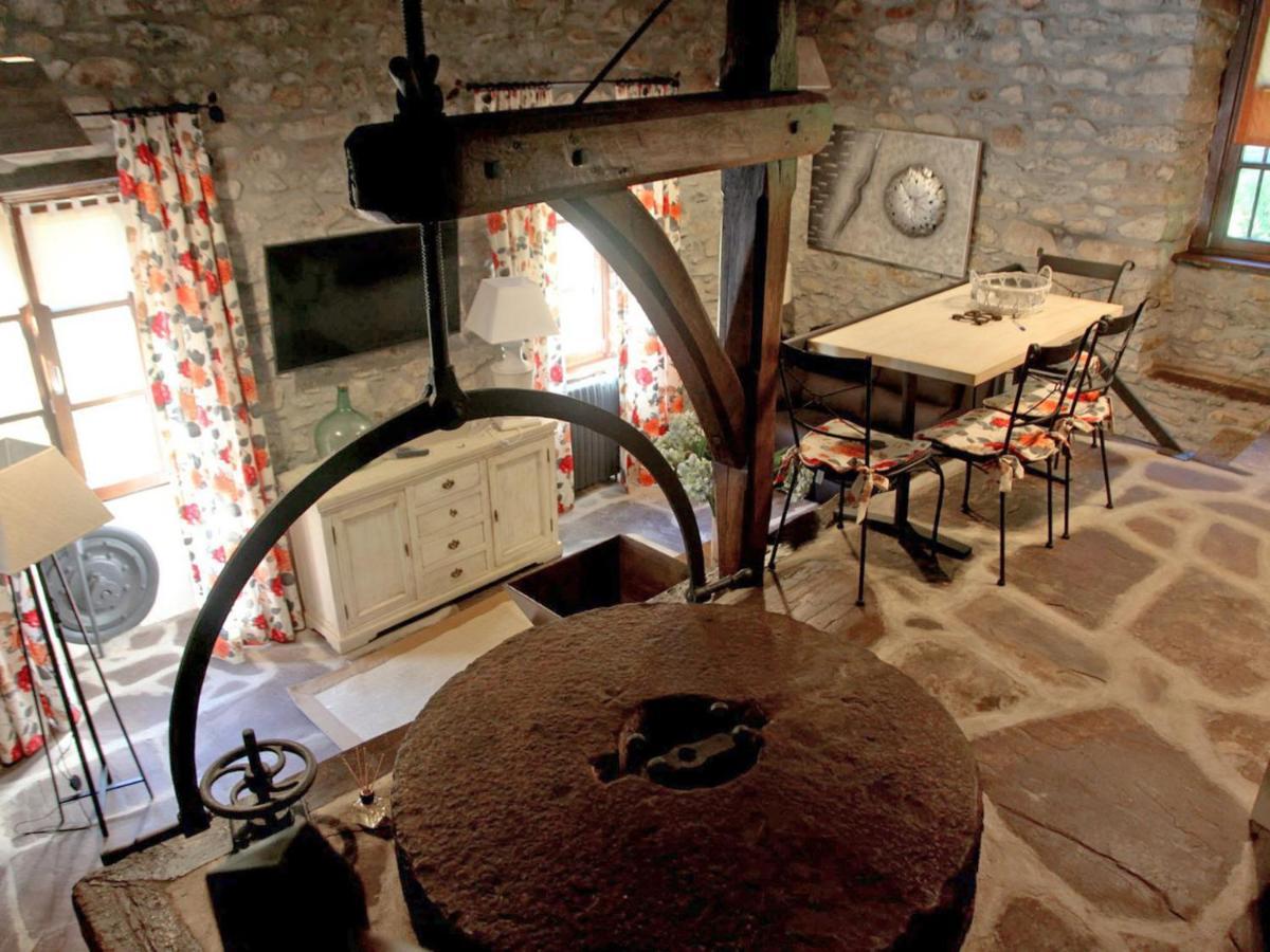 Uxaneko-errota Bera (Navarre)